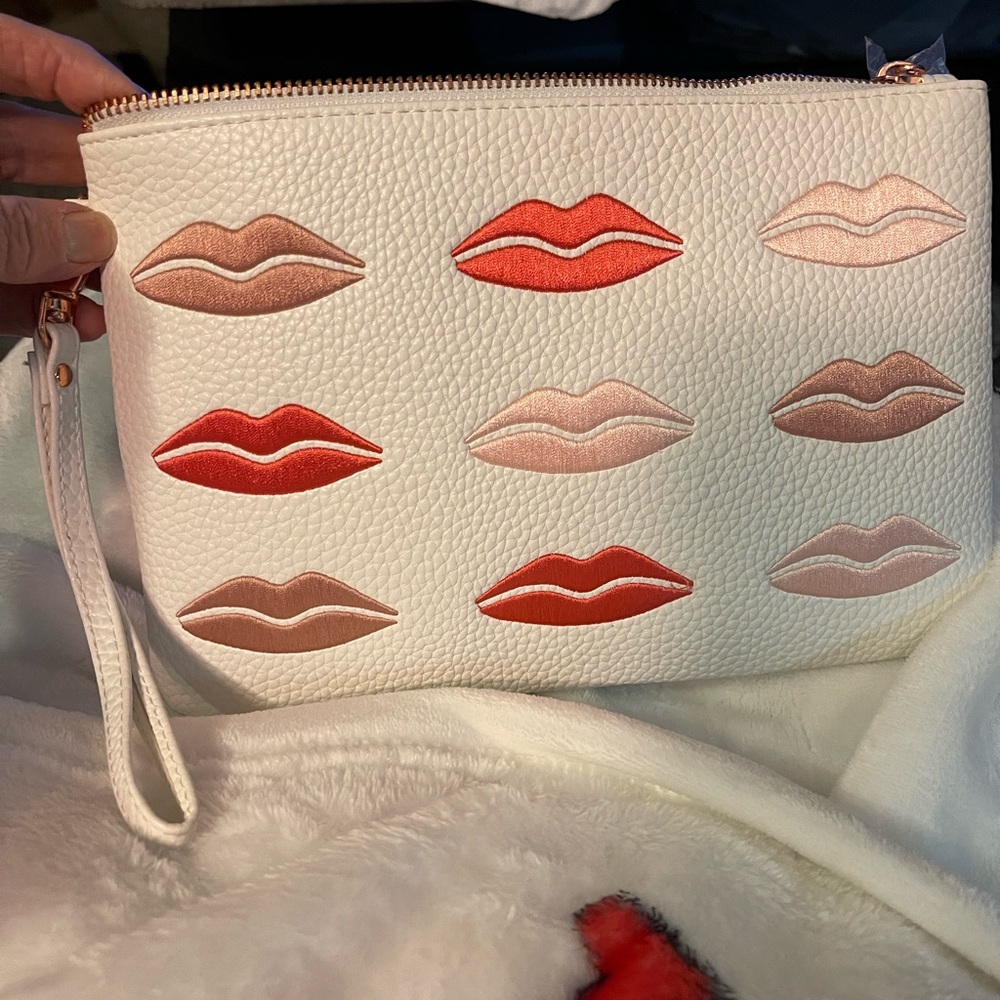 Make up bag